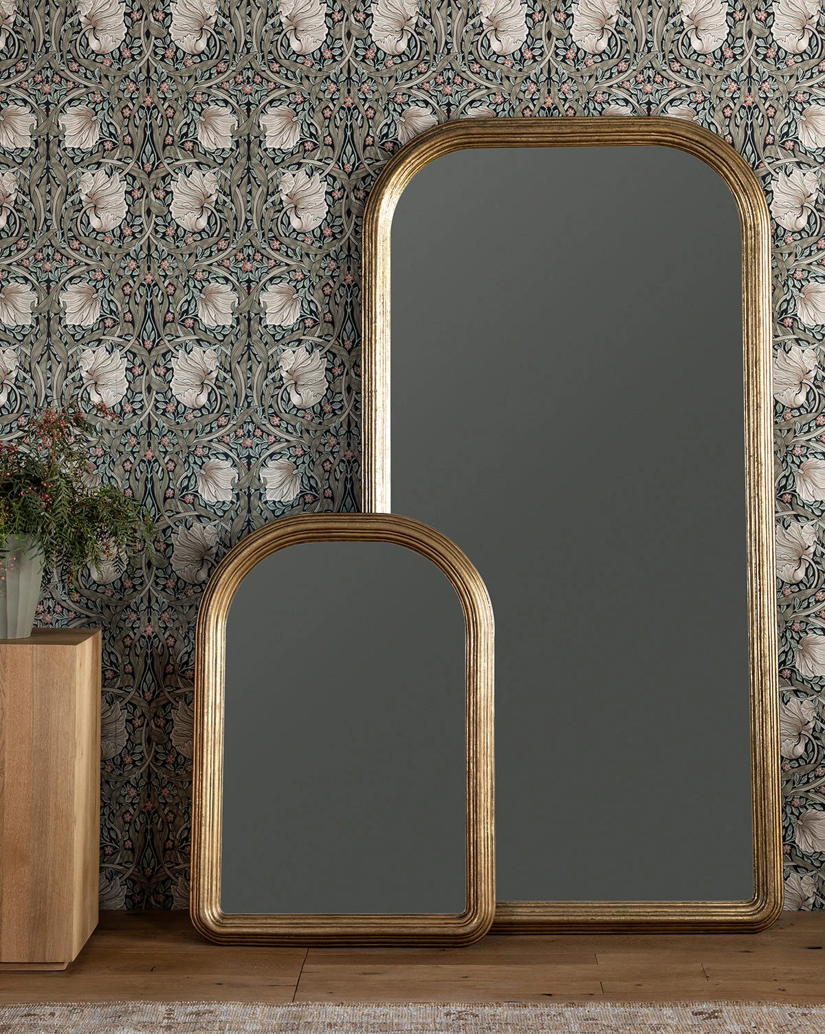 Giada Floor Mirror 3 Giada Floor Mirror - Image 3