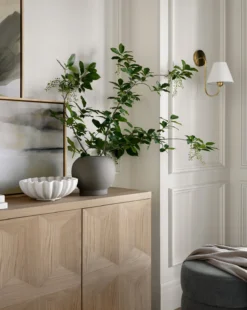 Wainwright Single Swoop Sconce -Decoration Series Store Fall Templated 5