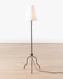 Windham Floor Lamp -Decoration Series Store WindhamFloorLamp MLHT1600 IRN OS D1 T