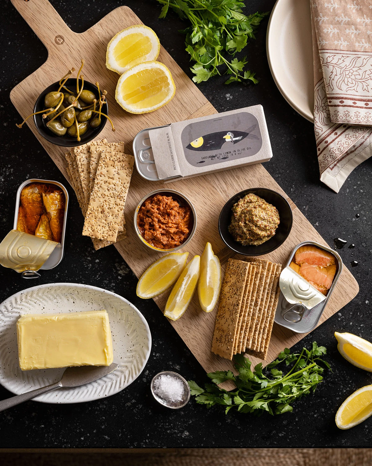 Cressida Stoneware Plate 2 Cressida Stoneware Plate - Image 2