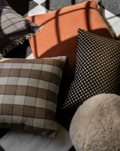 Tommen Pillow Cover -Decoration Series Store winter templated 54 e892ab97 2d6a 4ad6 863f 10f684db5301